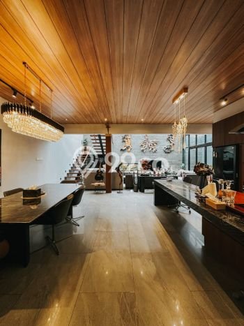 Rumah Elit Modern Siap Huni di Alam Sutera Tangerang Rumah Elit Modern Siap Huni di Alam Sutera Tangerang