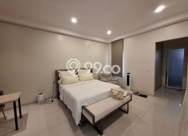 Rumah Luxury Modern Siap Huni di Alam Sutera Tangerang Rumah Luxury Modern Siap Huni di Alam Sutera Tangerang