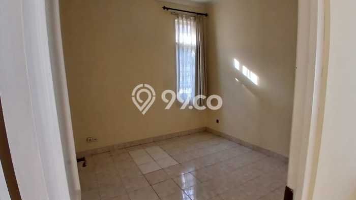 For Sale! Premium House LT 240m2 Desain Elegan di Alam Sutera For Sale! Premium House LT 240m2 Desain Elegan di Alam Sutera