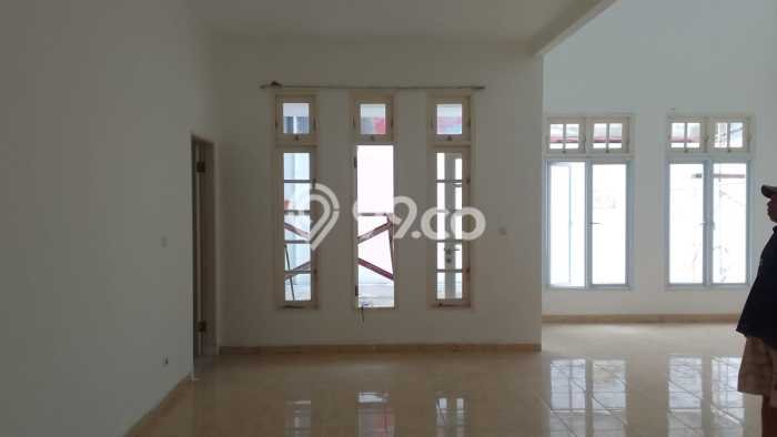Dijual Rumah Mewah Megah Dengan View Eksklusif di Alam Sutera, Tangerang Dijual Rumah Mewah Megah Dengan View Eksklusif di Alam Sutera, Tangerang