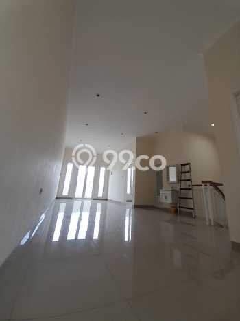 For Sale! Luxury House LT 112m2 Desain Elegan di Alam Sutera For Sale! Luxury House LT 112m2 Desain Elegan di Alam Sutera