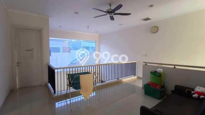 For Sale! Luxury House LT 300m2 Desain Modern di Alam Sutera For Sale! Luxury House LT 300m2 Desain Modern di Alam Sutera