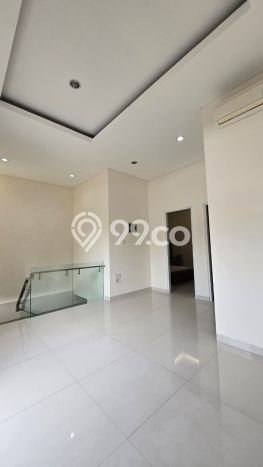 Rumah Luxury Modern Siap Huni di Alam Sutera Tangerang Rumah Luxury Modern Siap Huni di Alam Sutera Tangerang