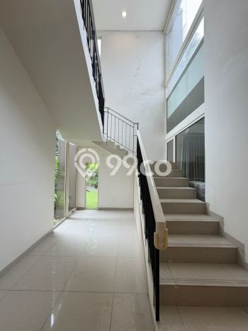 For Sale! Luxury House LT 390m2 Desain Elegan di Alam Sutera For Sale! Luxury House LT 390m2 Desain Elegan di Alam Sutera