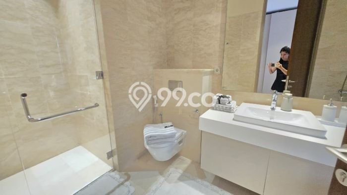 Hunian Apartemen High-Class untuk Dijual di Tangerang dengan 3 BR & 3 Kamar Mandi Hunian Apartemen High-Class untuk Dijual di Tangerang dengan 3 BR & 3 Kamar Mandi