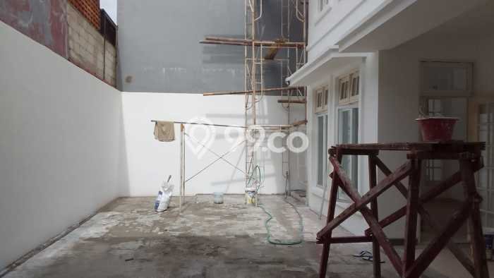 Dijual Rumah Mewah Megah Dengan View Eksklusif di Alam Sutera, Tangerang Dijual Rumah Mewah Megah Dengan View Eksklusif di Alam Sutera, Tangerang