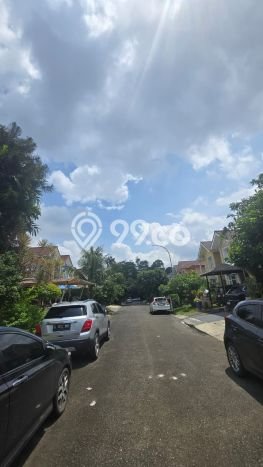 Ready to Use! Premium House LT 200m2 Desain Elegan di Alam Sutera Ready to Use! Premium House LT 200m2 Desain Elegan di Alam Sutera