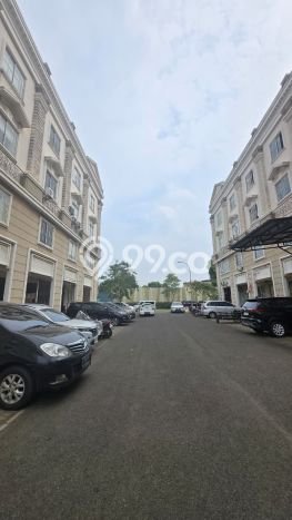 Ruko Dijual di Tangerang Tangerang dengan Luas Bangunan 235m2 Ruko Dijual di Tangerang Tangerang dengan Luas Bangunan 235m2