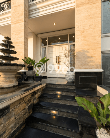 Rumah Luxury Modern Tanpa Renovasi di Gading Serpong Tangerang Rumah Luxury Modern Tanpa Renovasi di Gading Serpong Tangerang