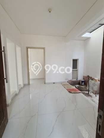 Jual Rumah Mewah Megah Dengan View Cantik di Alam Sutera, Tangerang Jual Rumah Mewah Megah Dengan View Cantik di Alam Sutera, Tangerang
