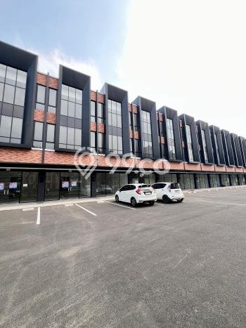 Disewakan Ruko di Kawasan Ramai Alam Sutera Luas 185m2 Disewakan Ruko di Kawasan Ramai Alam Sutera Luas 185m2
