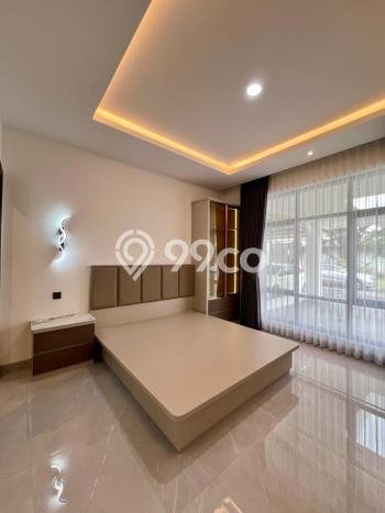 Ready to Use! Premium House LT 240m2 Desain Elegan di Alam Sutera Ready to Use! Premium House LT 240m2 Desain Elegan di Alam Sutera