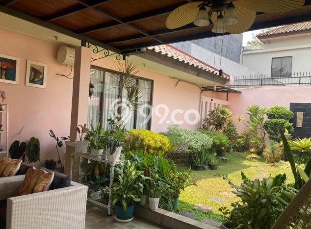 Dijual Rumah Mewah Megah Dengan View Eksklusif di Alam Sutera, Tangerang Dijual Rumah Mewah Megah Dengan View Eksklusif di Alam Sutera, Tangerang