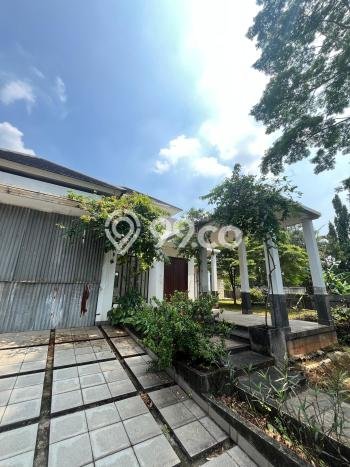 Jual Rumah Mewah Elegan Dengan View Eksklusif di Alam Sutera, Tangerang Jual Rumah Mewah Elegan Dengan View Eksklusif di Alam Sutera, Tangerang