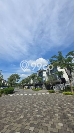 Dijual Rumah Premium dengan Fasilitas Sekitar Lengkap di BSD, Tangerang Selatan Dijual Rumah Premium dengan Fasilitas Sekitar Lengkap di BSD, Tangerang Selatan