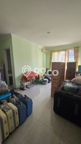 Disewakan! Rumah 5 Kamar Tidur &
4 Kamar Mandi di Alam Sutera, Tangerang Disewakan! Rumah 5 Kamar Tidur &
4 Kamar Mandi di Alam Sutera, Tangerang