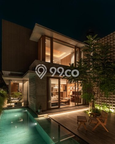 Dijual Rumah Mewah Elegan Dengan View Cantik di Alam Sutera, Tangerang Dijual Rumah Mewah Elegan Dengan View Cantik di Alam Sutera, Tangerang