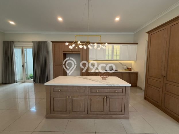 For Sale! Luxury House LT 390m2 Desain Elegan di Alam Sutera For Sale! Luxury House LT 390m2 Desain Elegan di Alam Sutera