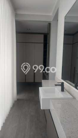 Dijual Rumah Luas Elegan Dengan View Cantik di Alam Sutera, Tangerang Dijual Rumah Luas Elegan Dengan View Cantik di Alam Sutera, Tangerang