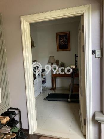 Jual Rumah Mewah Megah Dengan View Eksklusif di Alam Sutera, Tangerang Jual Rumah Mewah Megah Dengan View Eksklusif di Alam Sutera, Tangerang