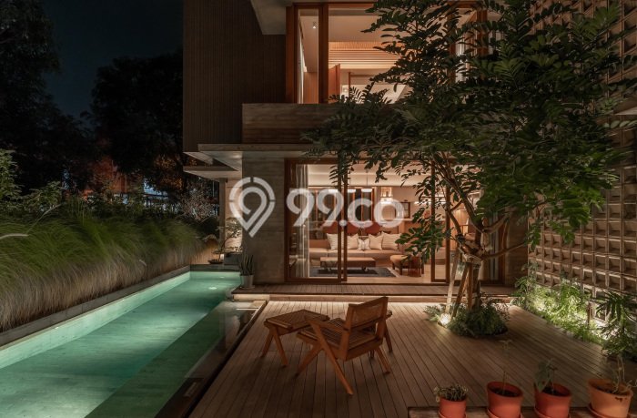 Dijual Rumah Mewah Elegan Dengan View Cantik di Alam Sutera, Tangerang Dijual Rumah Mewah Elegan Dengan View Cantik di Alam Sutera, Tangerang
