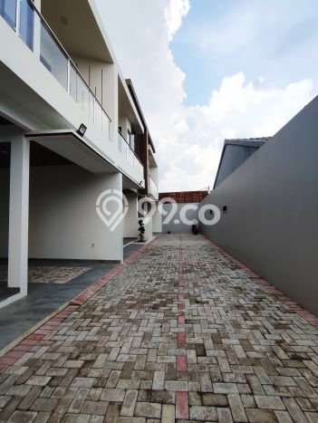Dijual Rumah Strategis Bagus Punya 3 KT di Cilodong Depok SHM Dijual Rumah Strategis Bagus Punya 3 KT di Cilodong Depok SHM