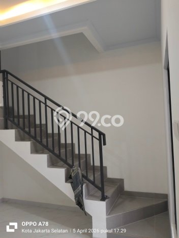 Rumah Modern 3 KT di Lenteng Agung Jakarta Selatan Unfurnished Rumah Modern 3 KT di Lenteng Agung Jakarta Selatan Unfurnished