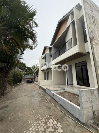 Jual Rumah Eksklusif 3 KT di Tanjung Barat, Jakarta Selatan Jual Rumah Eksklusif 3 KT di Tanjung Barat, Jakarta Selatan