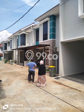 Jual Rumah Eksklusif 3 KT di Lenteng Agung, Jakarta Selatan Jual Rumah Eksklusif 3 KT di Lenteng Agung, Jakarta Selatan