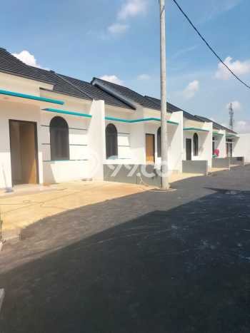 Rumah Minimalis 2 KT di Kampung Rambutan Jakarta Timur Unfurnished Rumah Minimalis 2 KT di Kampung Rambutan Jakarta Timur Unfurnished