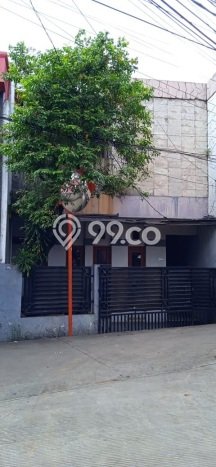 Dijual Hunian Rumah Terawat 3 KT di Condet, Jakarta Timur Dijual Hunian Rumah Terawat 3 KT di Condet, Jakarta Timur