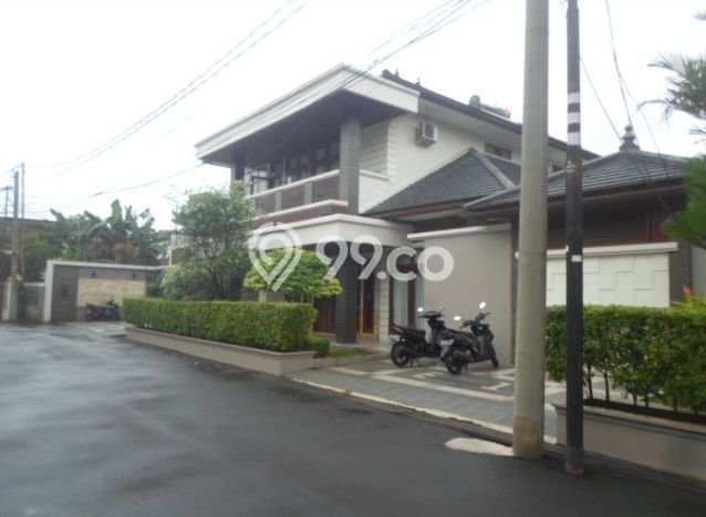 Jual Rumah Mewah Elegan Dengan View Cantik di Kemang, Jakarta Selatan Jual Rumah Mewah Elegan Dengan View Cantik di Kemang, Jakarta Selatan
