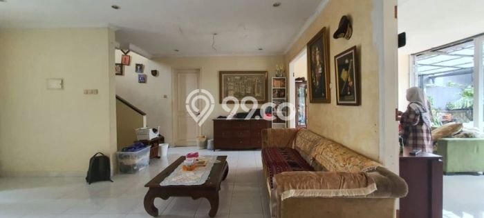 Dijual Rumah Luas Megah Dengan View Eksklusif di Bintaro, Tangerang Selatan Dijual Rumah Luas Megah Dengan View Eksklusif di Bintaro, Tangerang Selatan