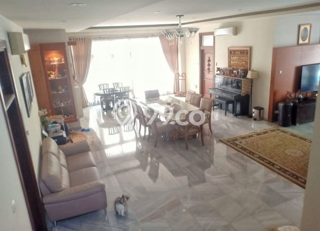 Jual Rumah Mewah Elegan Dengan View Cantik di Kemang, Jakarta Selatan Jual Rumah Mewah Elegan Dengan View Cantik di Kemang, Jakarta Selatan