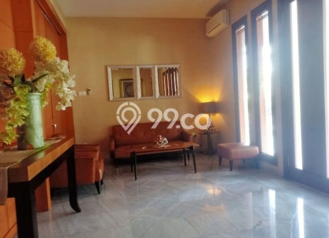 Jual Rumah Mewah Elegan Dengan View Cantik di Kemang, Jakarta Selatan Jual Rumah Mewah Elegan Dengan View Cantik di Kemang, Jakarta Selatan