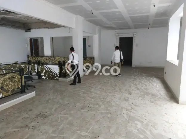 Rumah Eksklusif Dijual LT 702m2 di Senen, Jakarta Pusat Rumah Eksklusif Dijual LT 702m2 di Senen, Jakarta Pusat