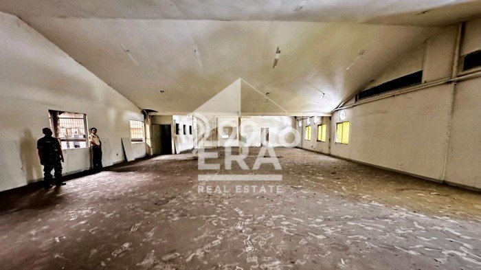 Area Ramai! Gudang Dijual di Cakung untuk Bisnis Luas Bangunan 5370m2 Area Ramai! Gudang Dijual di Cakung untuk Bisnis Luas Bangunan 5370m2