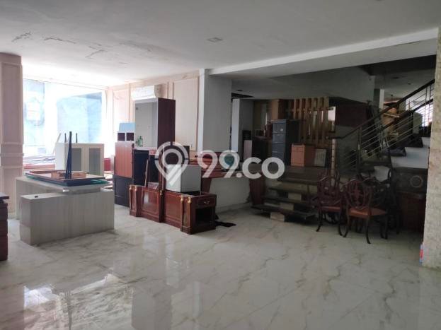 Rumah Elit LB 1400m2 Siap Pakai Desain Elegan di Kemang, Jakarta Selatan Rumah Elit LB 1400m2 Siap Pakai Desain Elegan di Kemang, Jakarta Selatan
