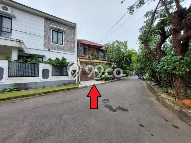 Kesempatan Memiliki Properti di Villa Melati Mas, Dekat Kawasan Komersial, Tangerang Selatan - 4 Kamar Tidur Kesempatan Memiliki Properti di Villa Melati Mas, Dekat Kawasan Komersial, Tangerang Selatan - 4 Kamar Tidur