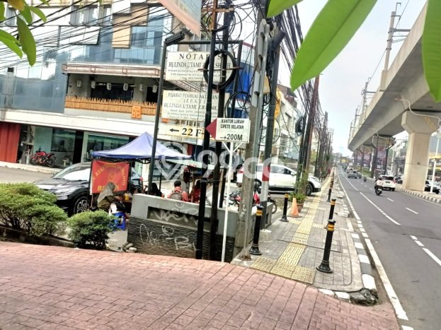 Paling Diincar! Ruko Dijual di Cipete Harga Kompetitif Paling Diincar! Ruko Dijual di Cipete Harga Kompetitif