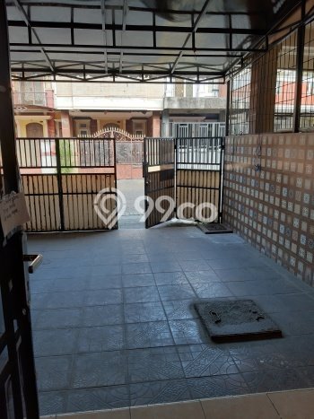 Disewakan Rumah Murah di Duta Garden Tangerang Punya 2 KT Disewakan Rumah Murah di Duta Garden Tangerang Punya 2 KT