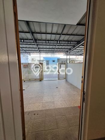 Dijual Hunian Rumah Nyaman 2 KT di Duta Garden, Tangerang Dijual Hunian Rumah Nyaman 2 KT di Duta Garden, Tangerang