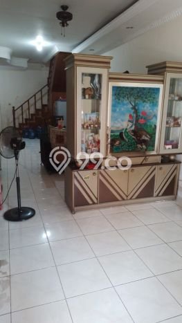 KESEMPATAN EMAS! Rumah di Duta Garden, Tangerang, Luas 102m² Bangunan 42m² KESEMPATAN EMAS! Rumah di Duta Garden, Tangerang, Luas 102m² Bangunan 42m²