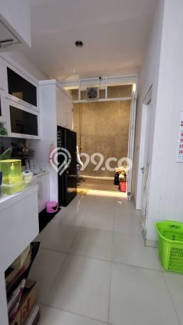 Rumah Mewah LB 205m2 Siap Pakai Desain Elegan di Duta Garden, Tangerang Rumah Mewah LB 205m2 Siap Pakai Desain Elegan di Duta Garden, Tangerang