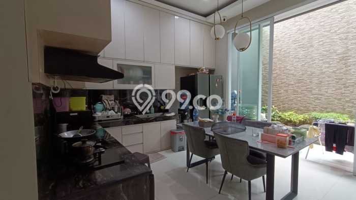 For Sale! Premium House LT 160m2 Desain Modern di Duta Garden For Sale! Premium House LT 160m2 Desain Modern di Duta Garden