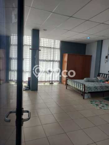 Ruko Strategis di , Luas 187m2m², Pusat Komersial, Dekat Jakarta Barat, Jakarta Barat Ruko Strategis di , Luas 187m2m², Pusat Komersial, Dekat Jakarta Barat, Jakarta Barat
