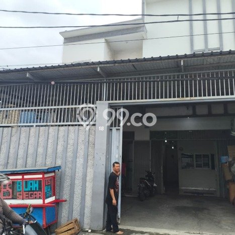 Rumah Elit Akses Mudah di Jakarta Barat Rumah Elit Akses Mudah di Jakarta Barat
