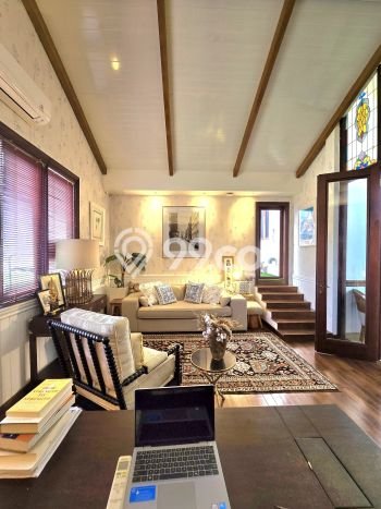 FEATURED! Rumah kawasan Bintaro, 4 KM, Lokasi Strategis, Luas 576m² Bangunan 450m² FEATURED! Rumah kawasan Bintaro, 4 KM, Lokasi Strategis, Luas 576m² Bangunan 450m²