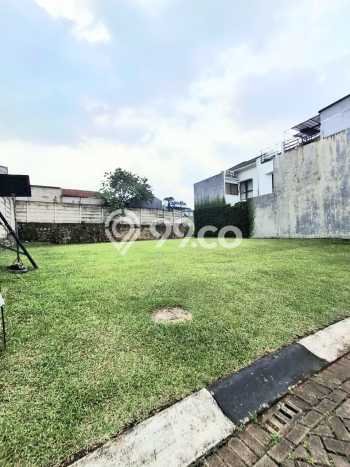 Tanah Investasi Dijual di Tangerang Selatan Punya Luas 240m2 Tanah Investasi Dijual di Tangerang Selatan Punya Luas 240m2