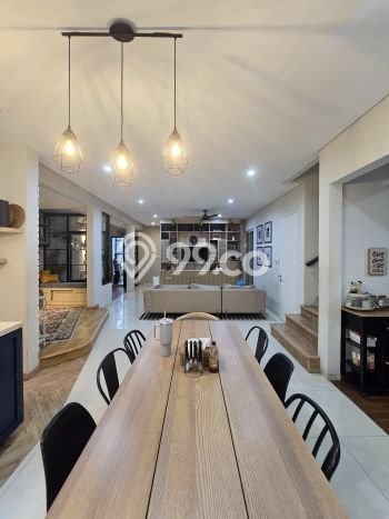 Hunian Mewah LB 290m2 Siap Pakai Desain Elegan di Lebak Bulus, Jakarta Selatan Hunian Mewah LB 290m2 Siap Pakai Desain Elegan di Lebak Bulus, Jakarta Selatan